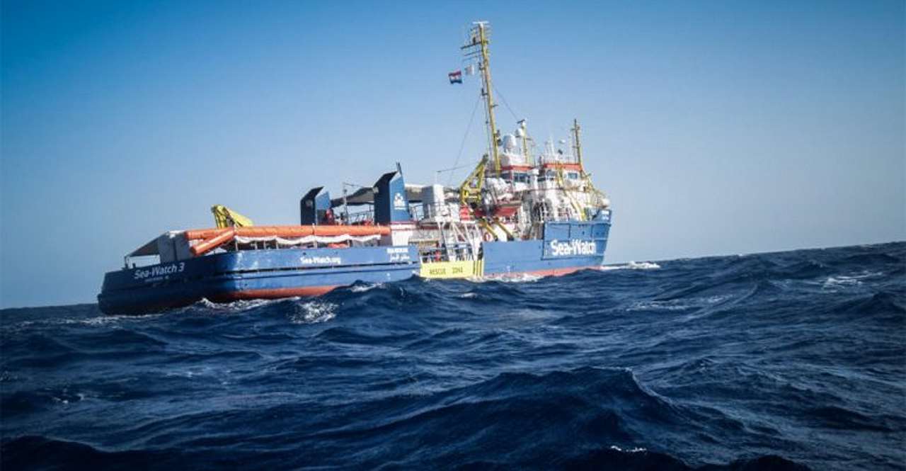 La Sea-Watch chiede alla CEDU di far sbarcare i 47 migranti a bordo in un porto sicuro