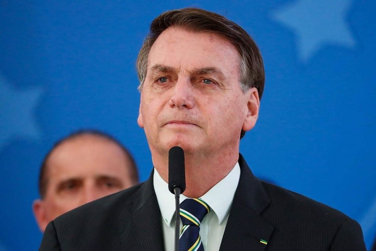 Bolsonaro sulla Covid-19: Cosa volete che faccia? Mi chiamo Messia, ma non faccio miracoli