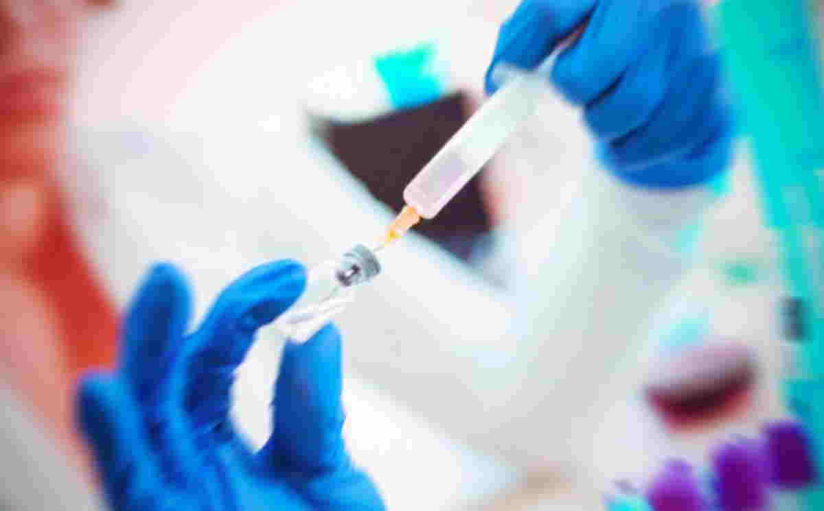 AstraZeneca annuncia di poter consegnare 400 milioni di dosi del vaccino anti Covid già dal prossimo settembre