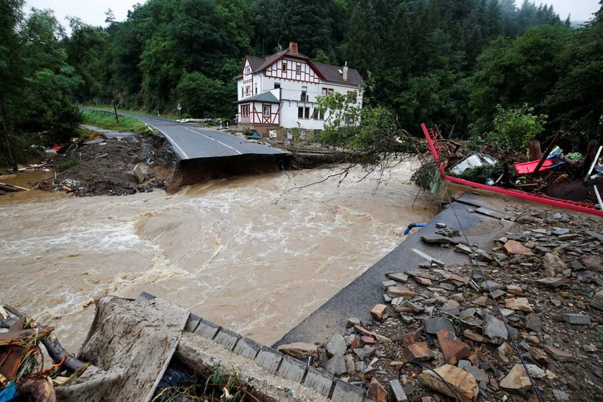 A causa dalle inondazioni decine i morti in Germania, 12 i morti in Belgio