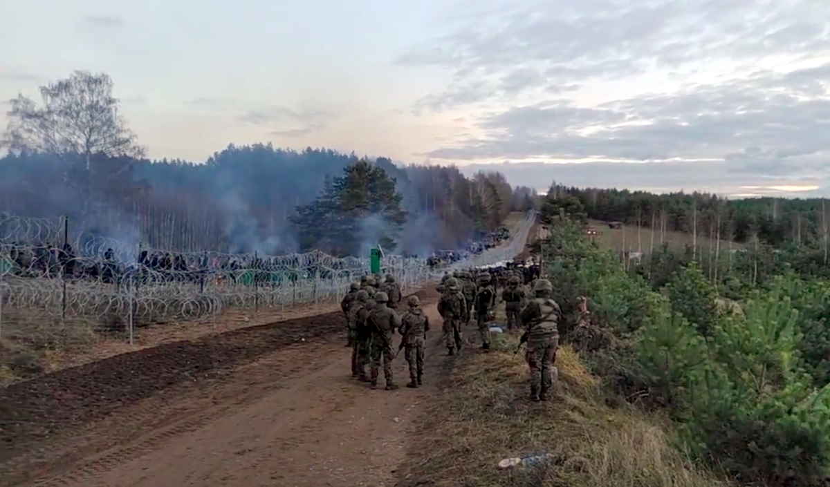 Si aggrava la crisi al confine tra Bielorussia e Polonia