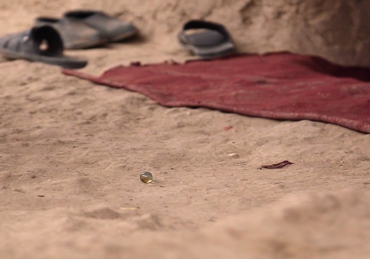 Afghanistan: sempre più famiglie sono costrette a gesti estremi pur di sfamare i propri figli e sopravvivere