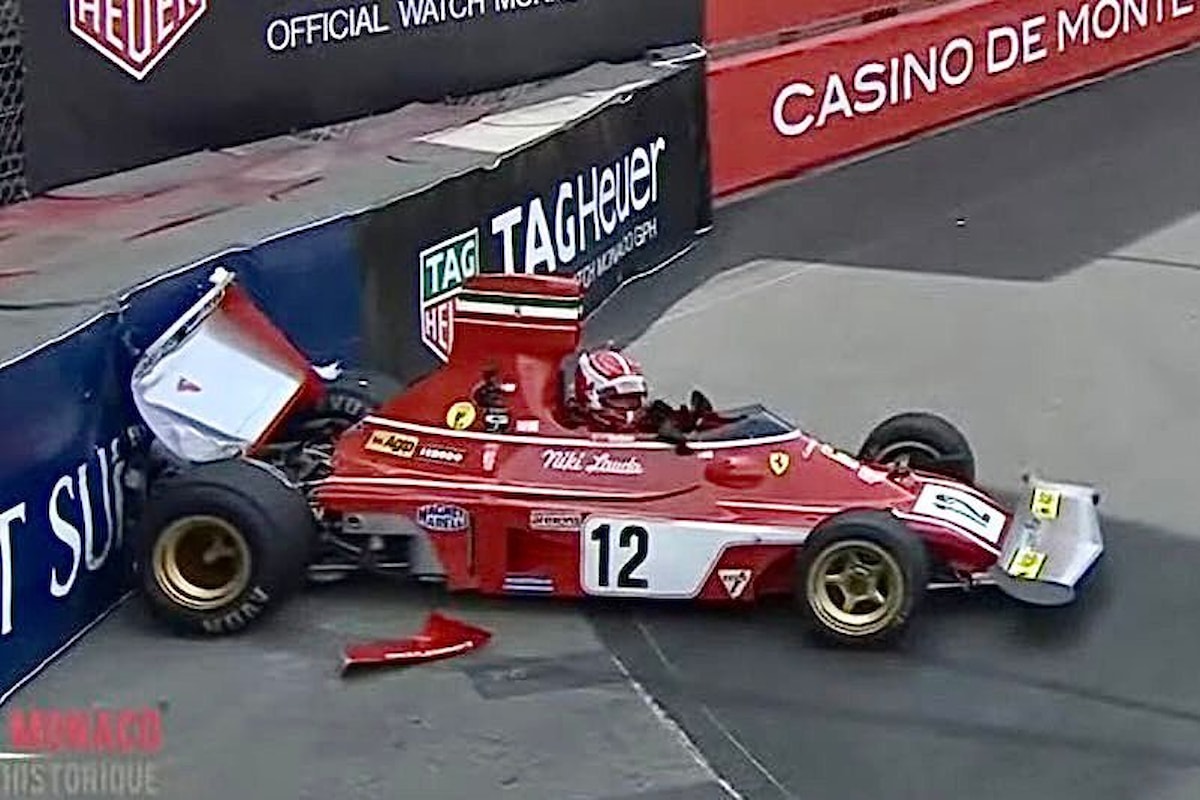 Charles Leclerc a muro nel GP storico di Monaco: cause ed immagini