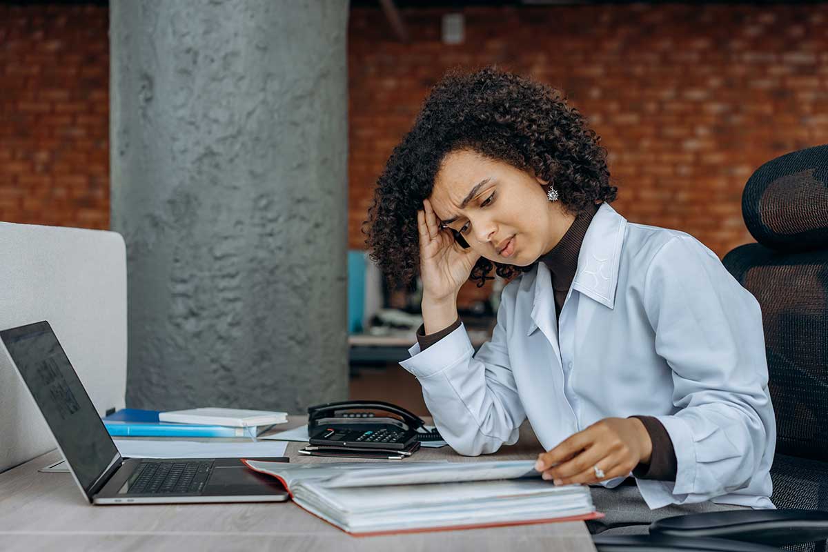Come difendersi dal tecnostress in ufficio