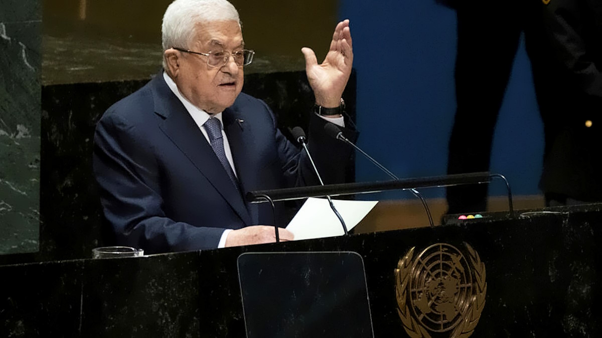 Abu Mazen chiede all'ONU di sospenderne come membro lo Stato canaglia di Israele accusando il mondo per non aver impedito il genocidio dei civili palestinesi