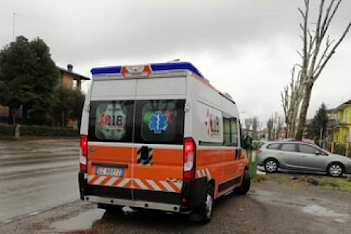 Crotone: tragedia al porto, morto operaio di 38 anni