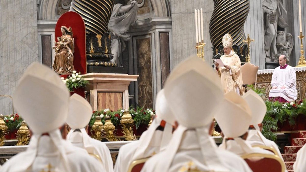 Lettera: non ne posso davvero più di leggere e sentire notizie sul prossimo Papa, sul Conclave, sulla stufa, su cosa mangiano i cardinali, su voci... Insomma Basta!
