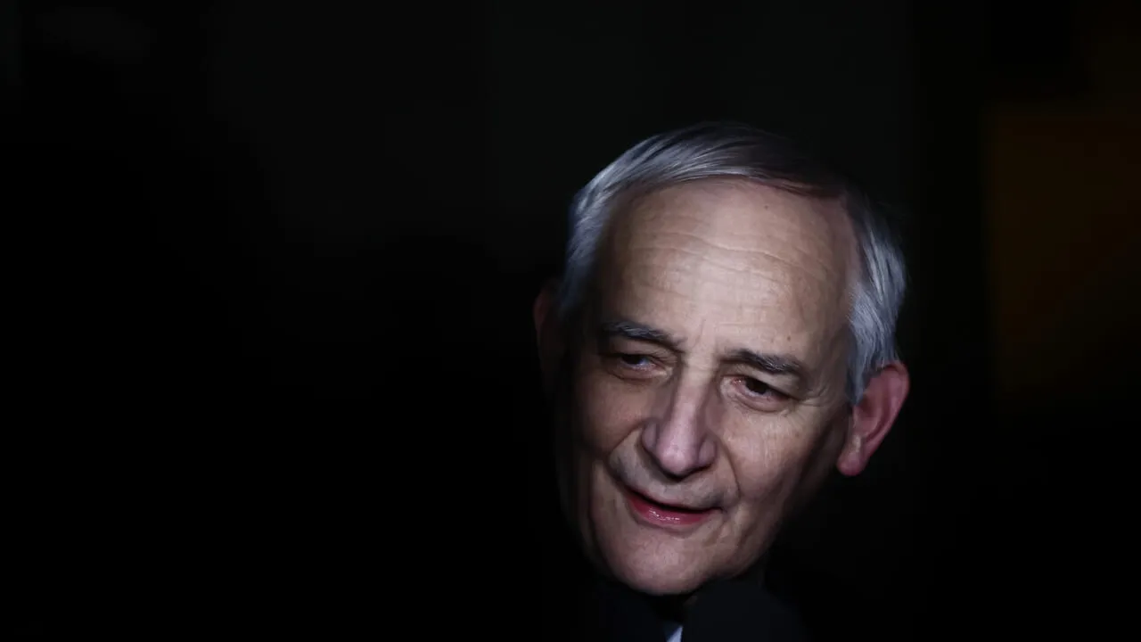 Conclave, perché Zuppi è un cardinale da scartare: troppo moderato per le riforme necessarie alla Chiesa oggi e contrario ai preti sposati