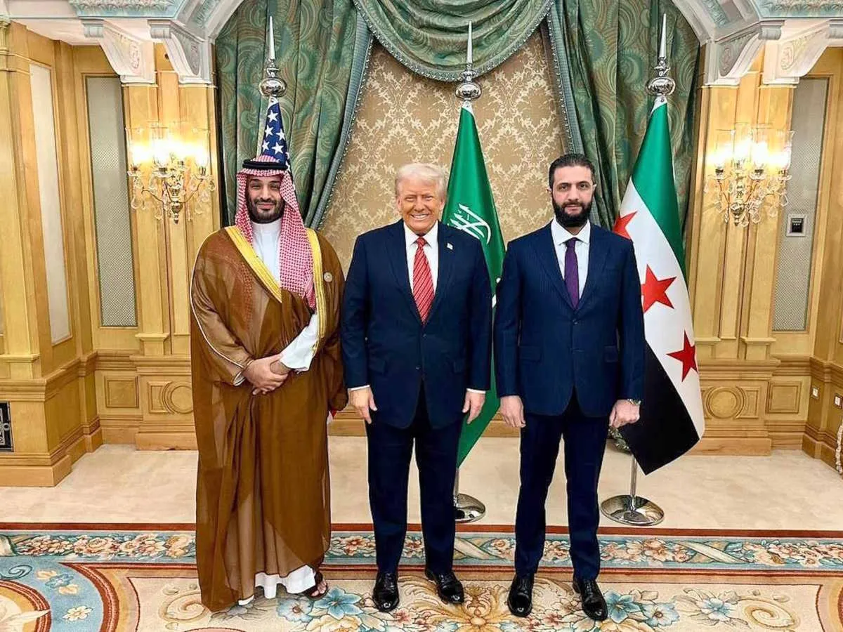 Svolta in Medio Oriente: la revoca delle sanzioni alla Siria prospetta nuovi equilibri geopolitici ancora indefiniti