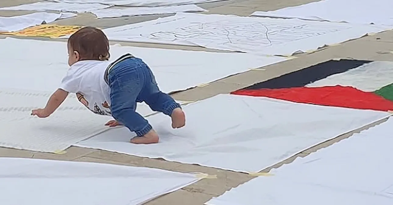 Italia coperta di sudari bianchi per Gaza... grazie a coloro che ancora vogliono restare umani