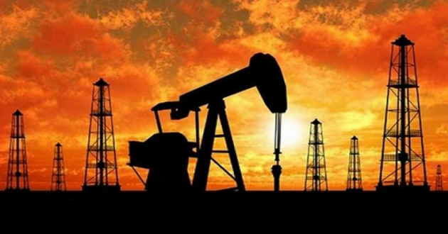 Produzione di petrolio, scelta a sorpresa dell'Opec+