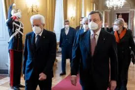 L'UOVO DEL SERPENTE