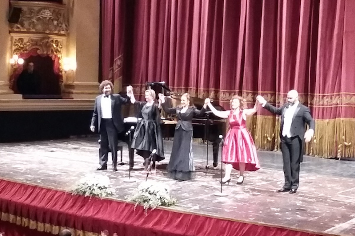 Concerto per Veronalirica Verona con Daniela Schillaci, Marina de Liso, MAX JOTA e Mario Cassi.