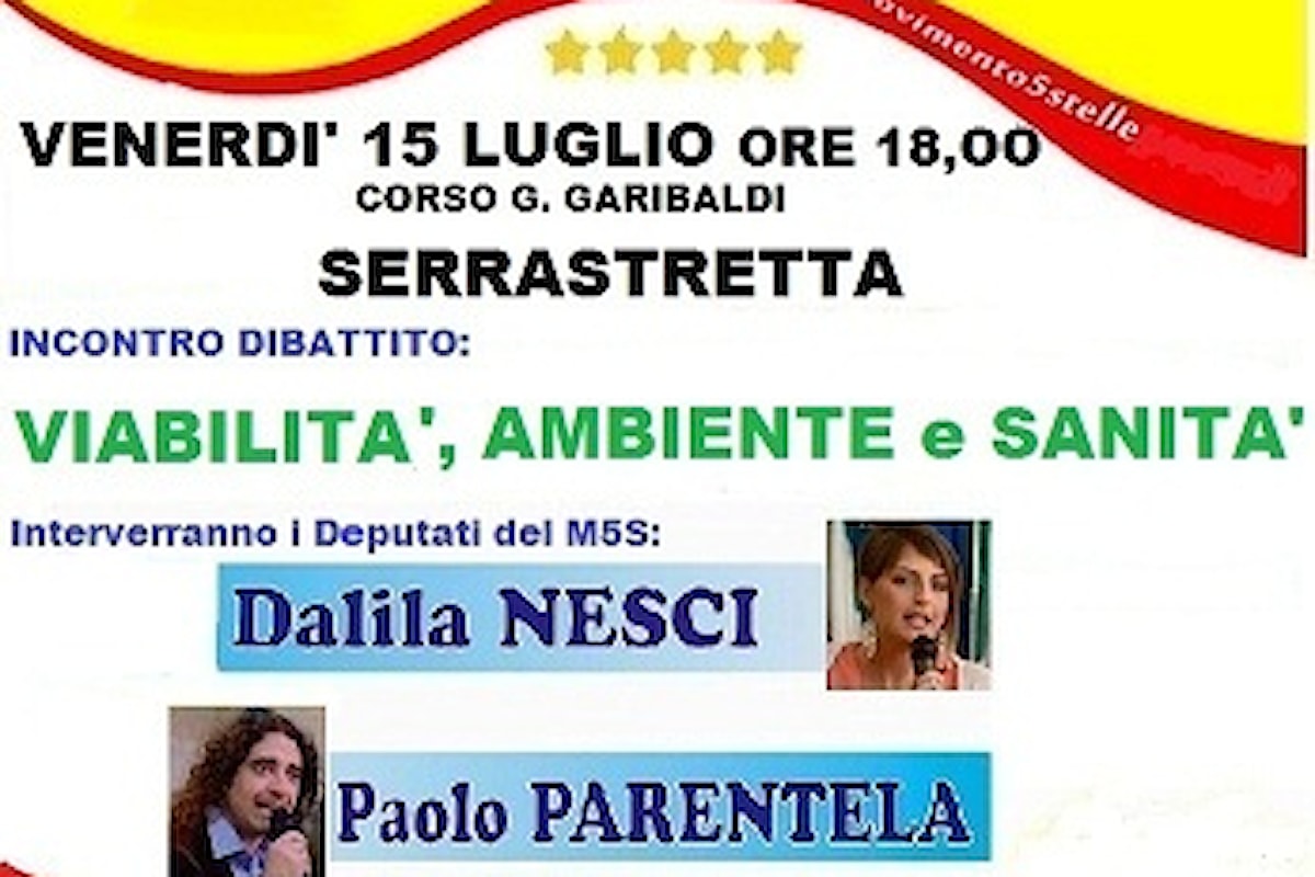I parlamentari M5s Dalila Nesci e Paolo Parentela il 15 luglio a Serrastretta (Cz)