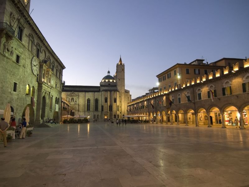 Marche, le tre città d'arte da visitare assolutamente