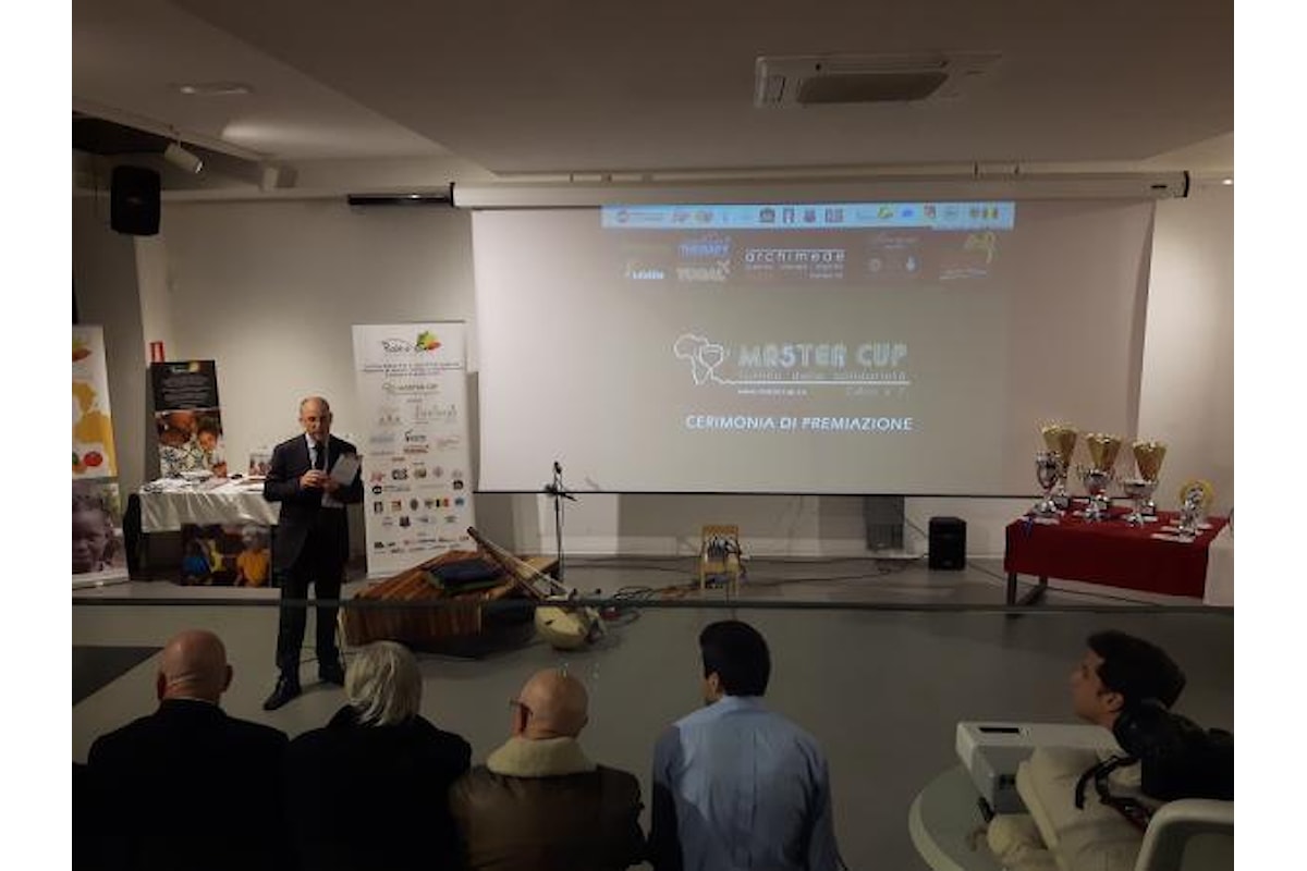 A Catania la premiazione del torneo Master Cup, presente il calciatore Mbaye del Bologna