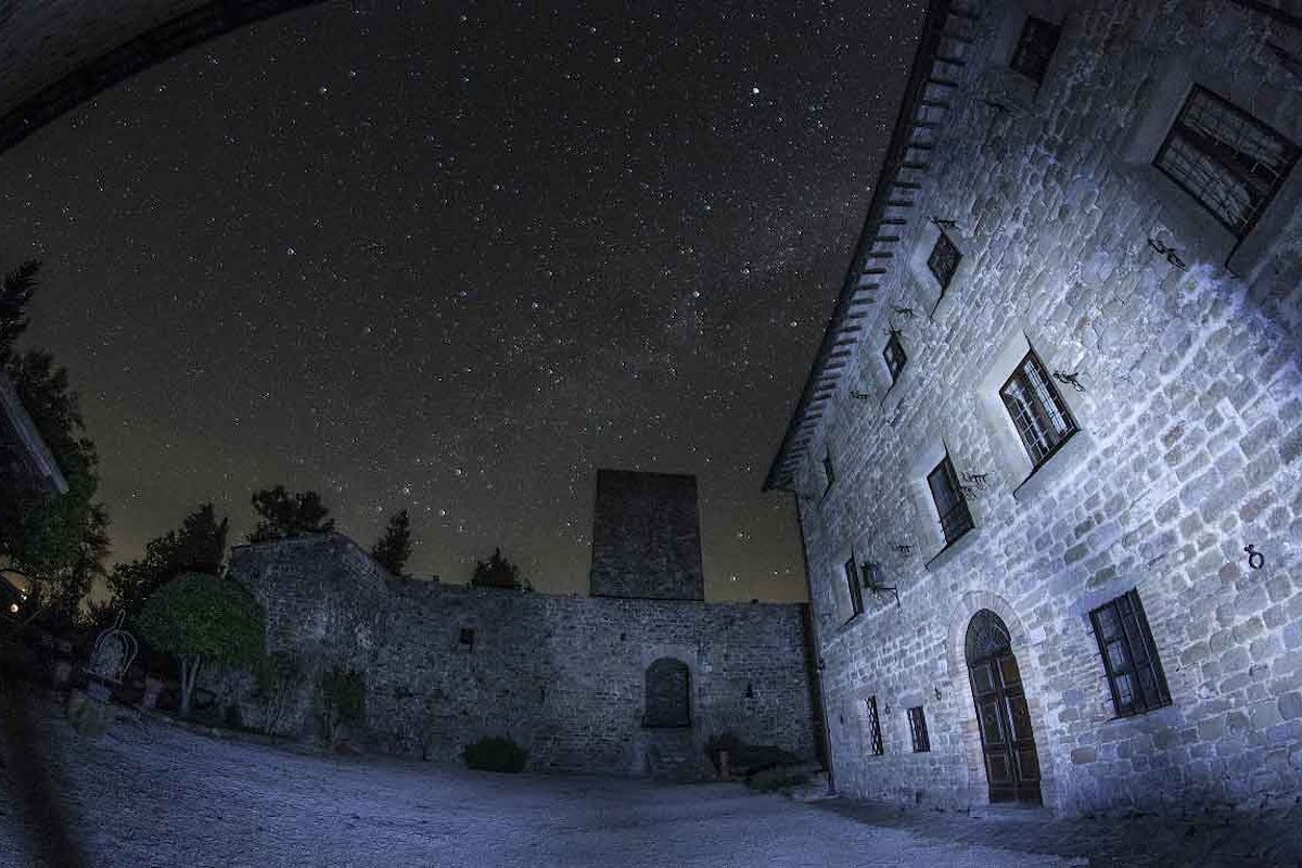 Grigliate astronomiche al Castello di Petroia