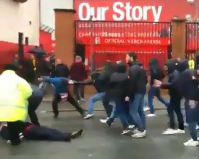 Scontri Liverpool-Roma: ecco cosa rischia la società giallorossa