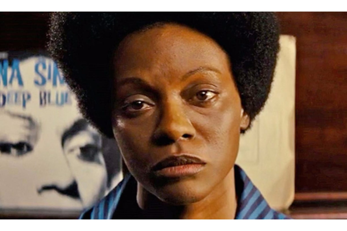 VIDEO | Trailer di Nina. Nauseante blackface: la polemica tra Zoe Saldana e la figlia di Nina Simone