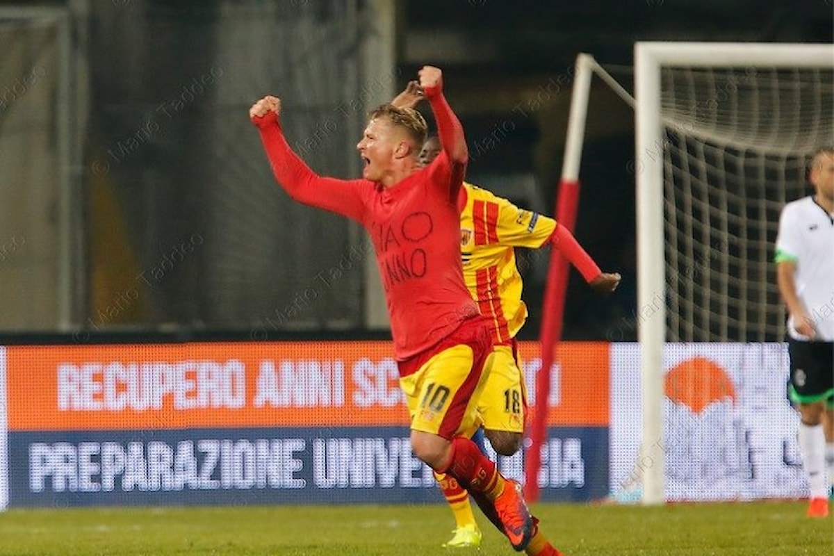 In Serie B lotta serrata in vetta: Benevento e Spal incalzano Verona e Frosinone