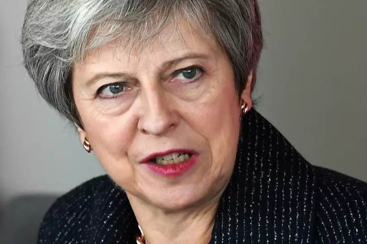 Brexit, Theresa May propone di estendere il periodo di transizione per trovare un accordo con l'Ue